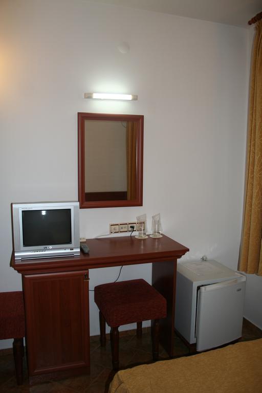 Todorova House Hotel Zlatograd Ngoại thất bức ảnh