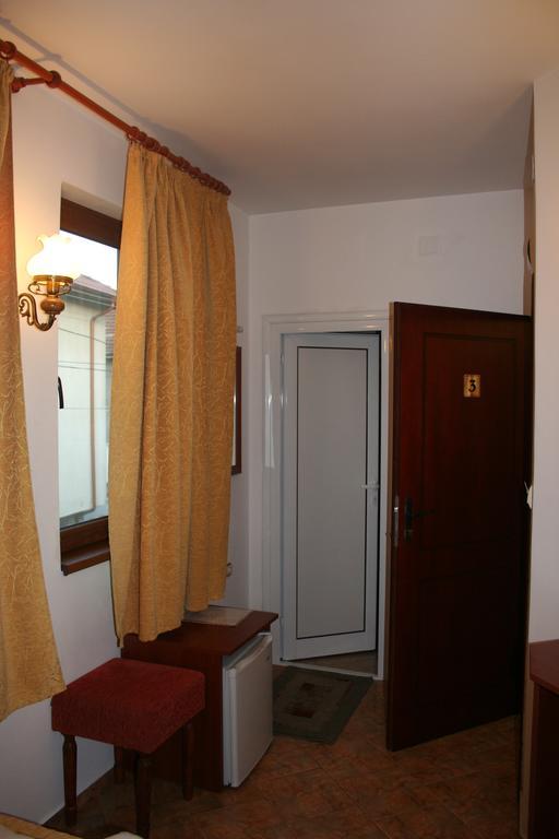 Todorova House Hotel Zlatograd Ngoại thất bức ảnh